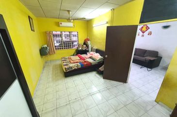 Freehold Super Good RM2xxk 1 Sty Sri Terrace House Seri Krubong