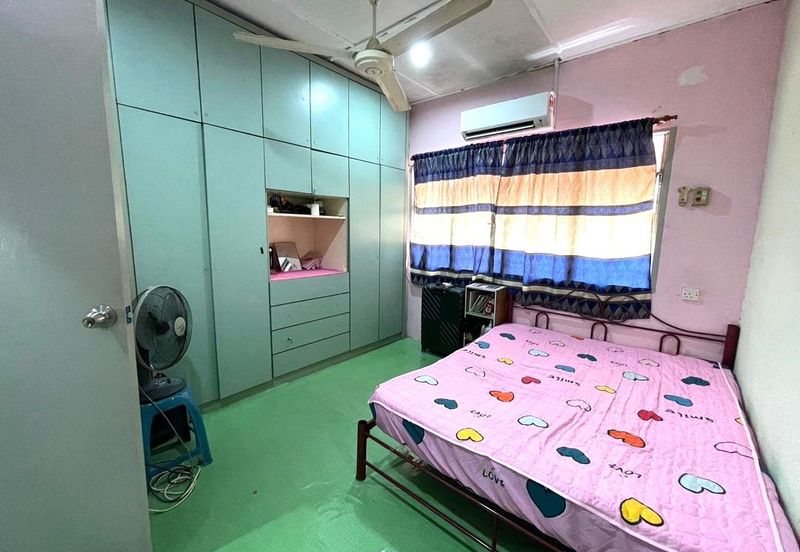 Very Attractive Price Non Bumi Lot 2 Sty Terrace House Bukit Katil