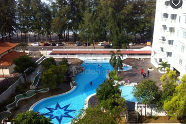 Condo Swimming Pool Tanjong Samudera Pantai Puteri Tanjung Kling
