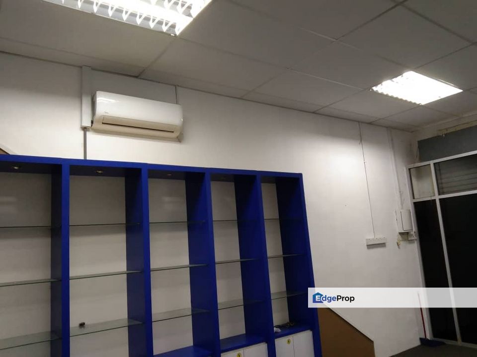 Ground Floor Face Main Road Shop Terendak Height Petronas Sungai Udang, Melaka, Sungai Udang