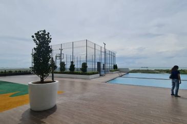 Brand New Facility Swimming Pool Amber Cove Residence Kota Laksamana