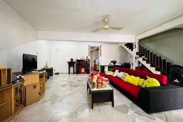 Nice & Big 1646 sq.ft 2 Sty Terrace House Desa Cheng Perdana