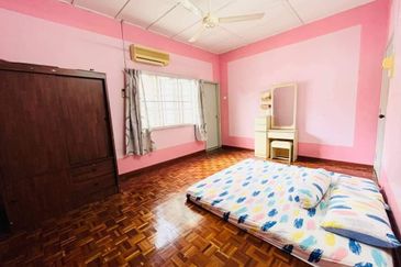 Nice & Big 1646 sq.ft 2 Sty Terrace House Desa Cheng Perdana