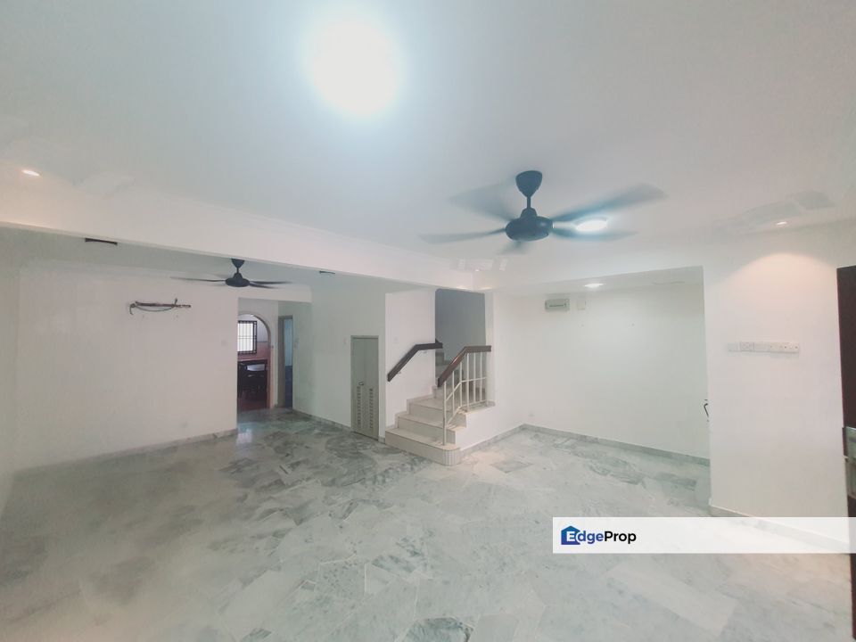 Nice 2 Sty Terrace House Tasik Utama MITC Ayer Keroh, Melaka, Ayer Keroh