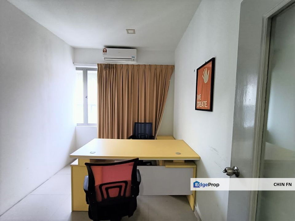 Fully Furnish Office Equipment Good Location Lift Damansara Perdana, Selangor, Petaling Jaya