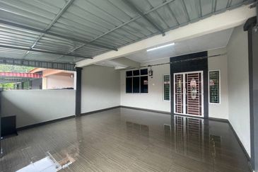 Whole House Fully Renovated 1 Sty Terrace Angkasa Nuri Batu Berendam