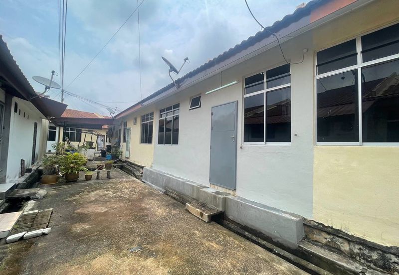 Whole House Fully Renovated 1 Sty Terrace Angkasa Nuri Batu Berendam