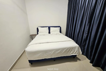 Nice Fully Furnish Brand New Condo Amber Cove Kota Laksamana