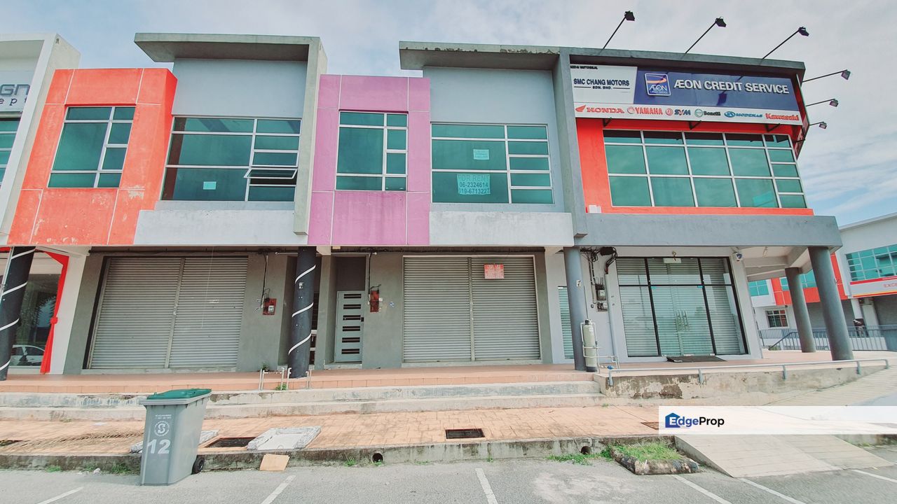 Lower Rental 1st Floor Shop Office Gangsa Avenue Batu Berendam, Melaka, Batu Berendam