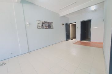 Low Level Good Price Rumah Pangsa Duyong Indah Semabok