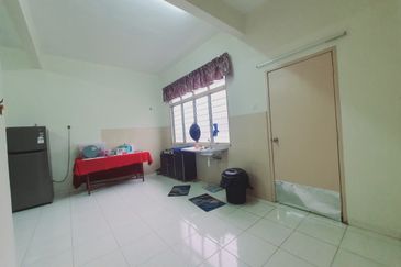 Fully Furnish 2 Sty Teres Angkasa Nuri CTRM Batu Berendam Infineon