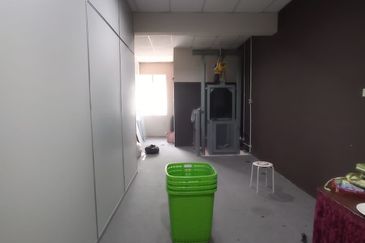 Facing AMJ Main Road Highway 2 Sty Shop Semabok Perdana GH Hospital