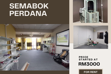 Facing AMJ Main Road Highway 2 Sty Shop Semabok Perdana GH Hospital