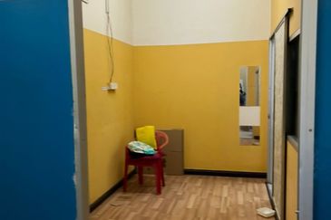 Facing AMJ Main Road Highway 2 Sty Shop Semabok Perdana GH Hospital