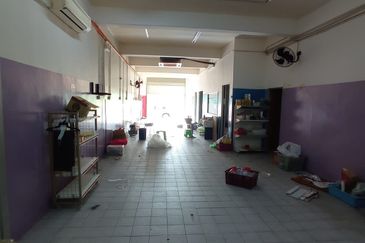 Facing AMJ Main Road Highway 2 Sty Shop Semabok Perdana GH Hospital