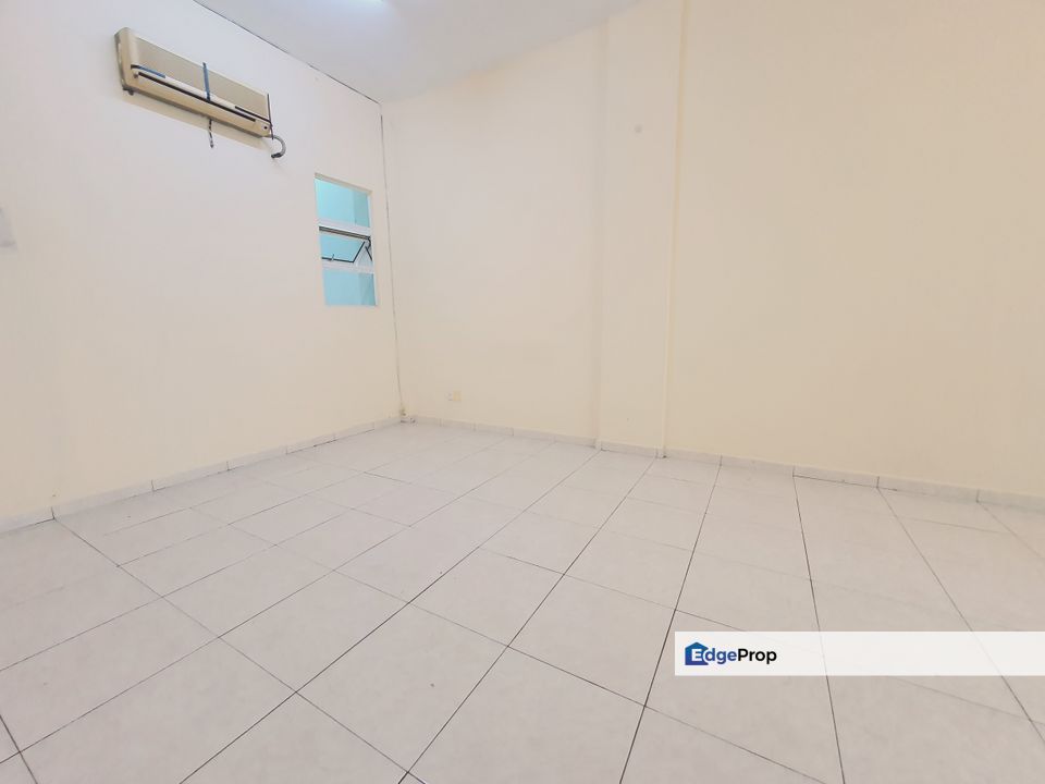 24hr Security Swimming Pool Bukit Beruang Bestari UV University View MMU, Melaka, Bukit Beruang