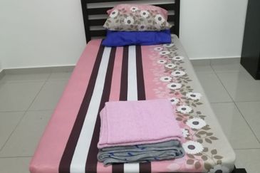 Nice Fully Furnish Single Sty Semi D Padang Temu Permata Ujong Pasir