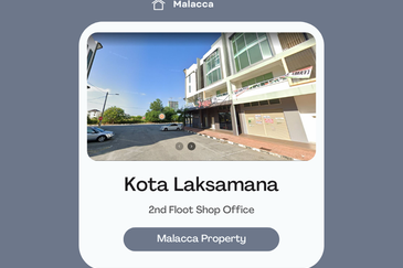 Low Rental 2nd Floor Shop Kota Syahbandar Laksamana