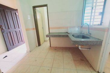 University View Apartments (Bukit Beruang Bestari)