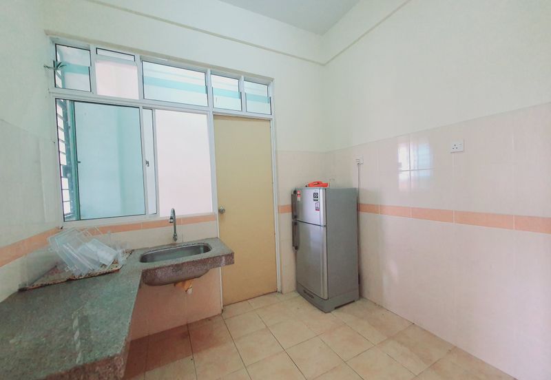 University View Apartments (Bukit Beruang Bestari)