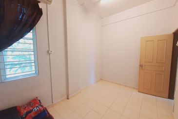 University View Apartments (Bukit Beruang Bestari)