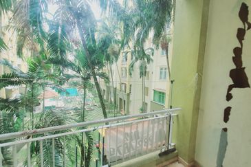 University View Apartments (Bukit Beruang Bestari)