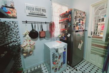 Renovated End Lot 2 Teres Desa Jaya Bukit Baru