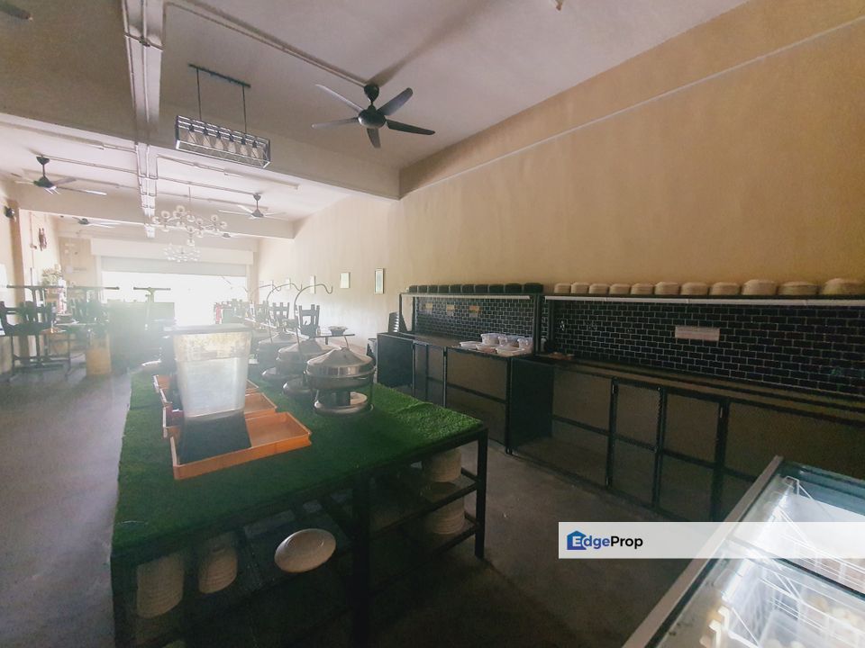 FREEHOLD Face Main Road 2 Sty Shop 22 x 74 Gangsa Avenue Batu Berendam, Melaka, Batu Berendam
