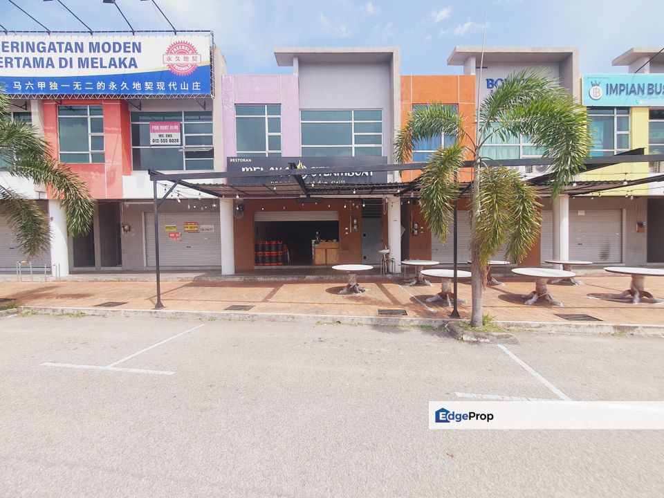 FREEHOLD Face Main Road 2 Sty Shop 22 x 74 Gangsa Avenue Batu Berendam, Melaka, Batu Berendam