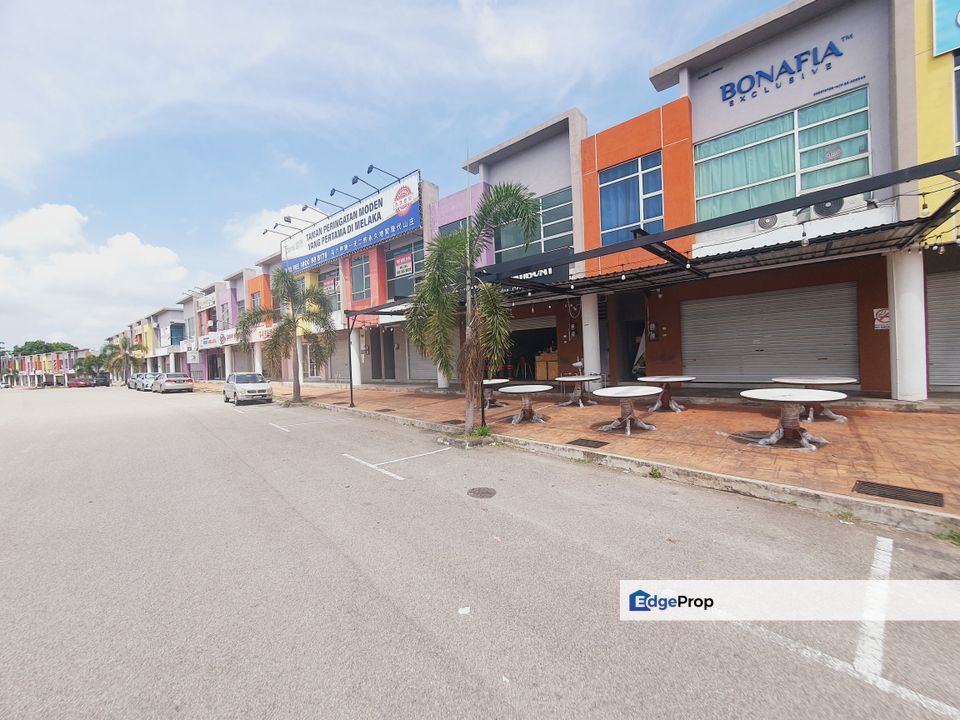 FREEHOLD Face Main Road 2 Sty Shop 22 x 74 Gangsa Avenue Batu Berendam, Melaka, Batu Berendam