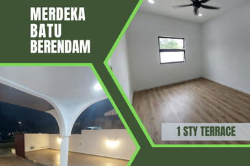Nice New Renovate 1 Sty Teres House Merdeka CTRM Infineon Batu Berendam