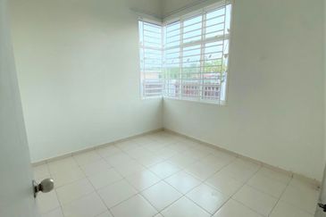 and 6000 sqft Freehold Cheapest Price Belimbing Setia Durian Tunggal