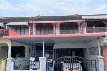 Freehold Good Price RM3xxk Nice House 2 Sty Terrace Bahagia Bukit Baru