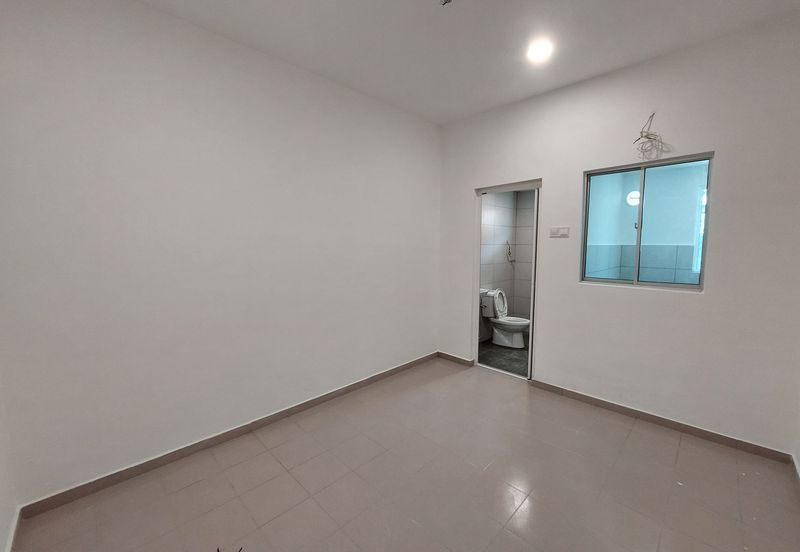 Freehold Newly Renovated 1 Sty Terrace House Bukit Serindit Bukit Piatu