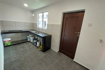 Freehold Newly Renovated 1 Sty Terrace House Bukit Serindit Bukit Piatu