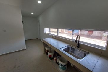 1 Sty Terrace House Malim Jaya Bachang