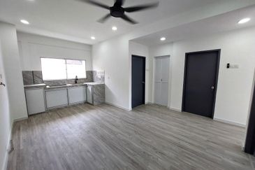 Fully Renovated 100% Full Loan Bakti Apartment Bukit Cina