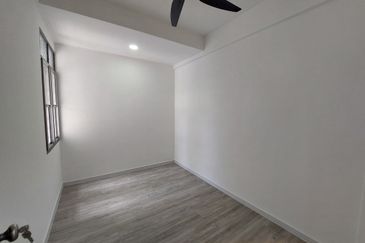 Fully Renovated 100% Full Loan Bakti Apartment Bukit Cina