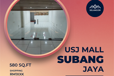 Super low Price Retail Shop Summit USJ Mall Subang Jaya Selangor 