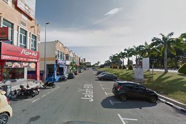 End Lot 1st Floor nr Politeknik Face Main Road Bandar Merlimau Utara