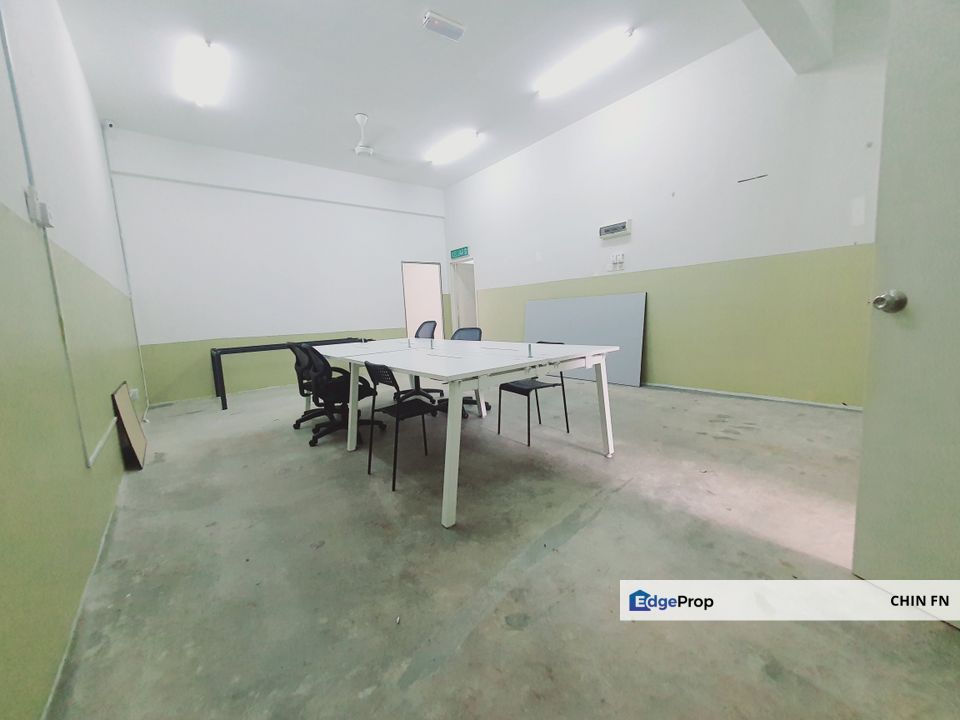 With Some Office Aircond Furniture 1st Floor Shop Office One Krubong , Melaka, Krubong