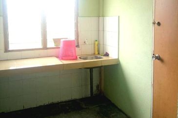 TAMAN MERLIMAU UTARA