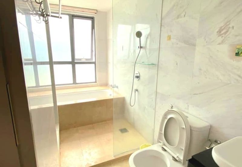 Silverscape Luxury Residences