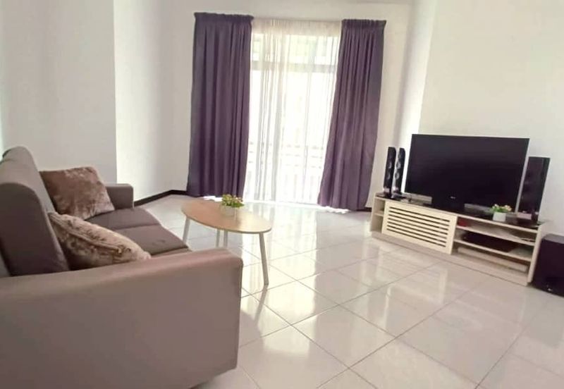 CONDOMINIUM OCEAN PALMS(PERMATA IDAMAN)