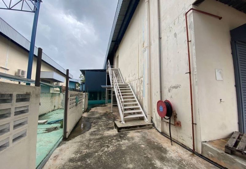 Very Big 150K sq.ft Factory Batu Berendam Industrial FTZ Melaka