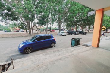 Facing Main Road Big 22 x 91 Arked Seri Bukit Rambai Tanjong Minyak Melaka