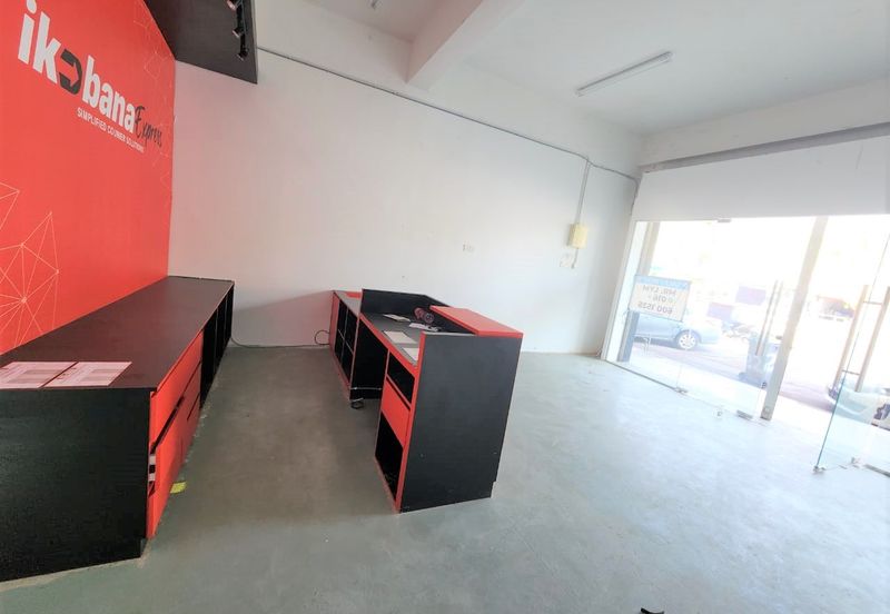 Face Main Road Prime Location 2 Sty Shop Pertam Jaya Ujong Pasir Melaka