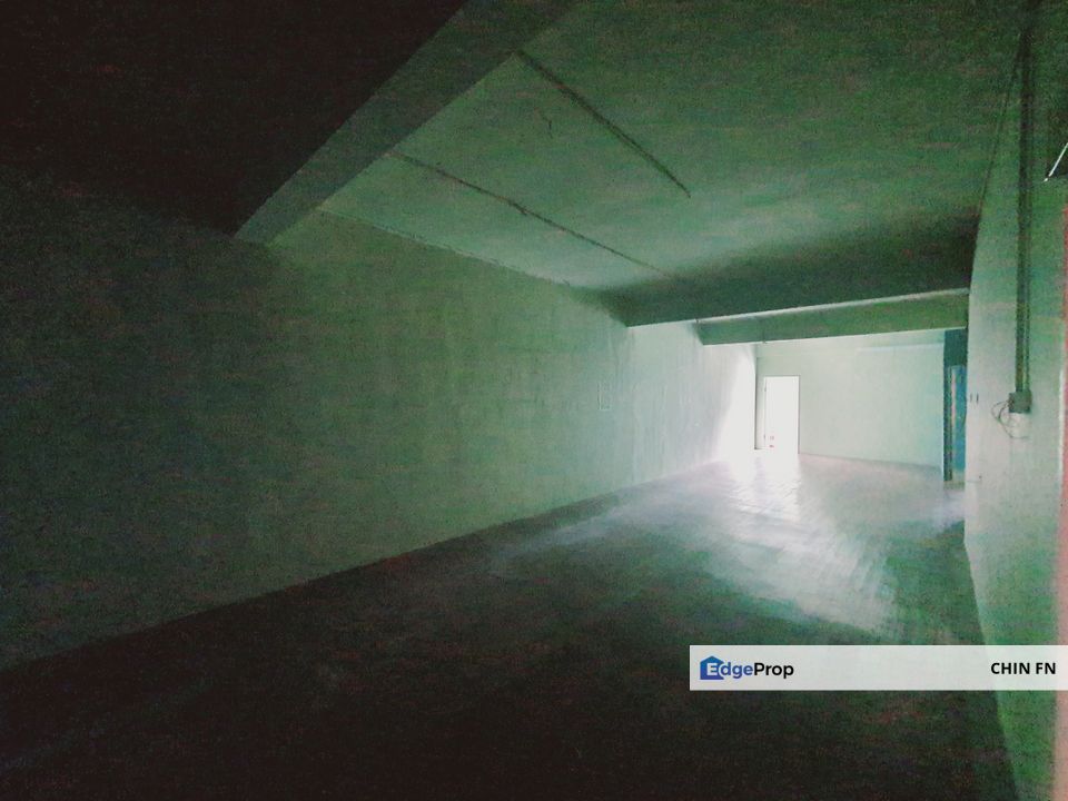 Good ROI 3.77% Shop 3 Sty Putra Sentosa Hospital Manipal Bukit Baru Melaka, Melaka, Melaka Tengah