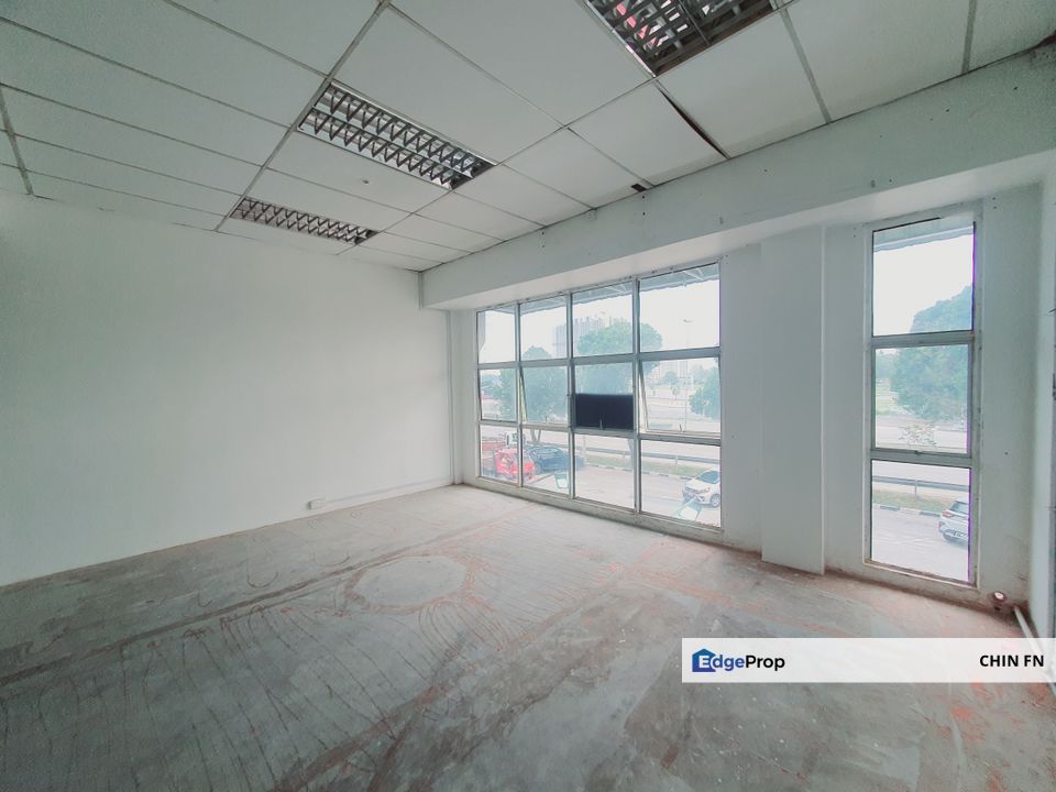 ROI up to 4.88% Good Investment 2 Sty Shop Semabok Perdana nr Hospital Melaka, Melaka, Melaka Tengah