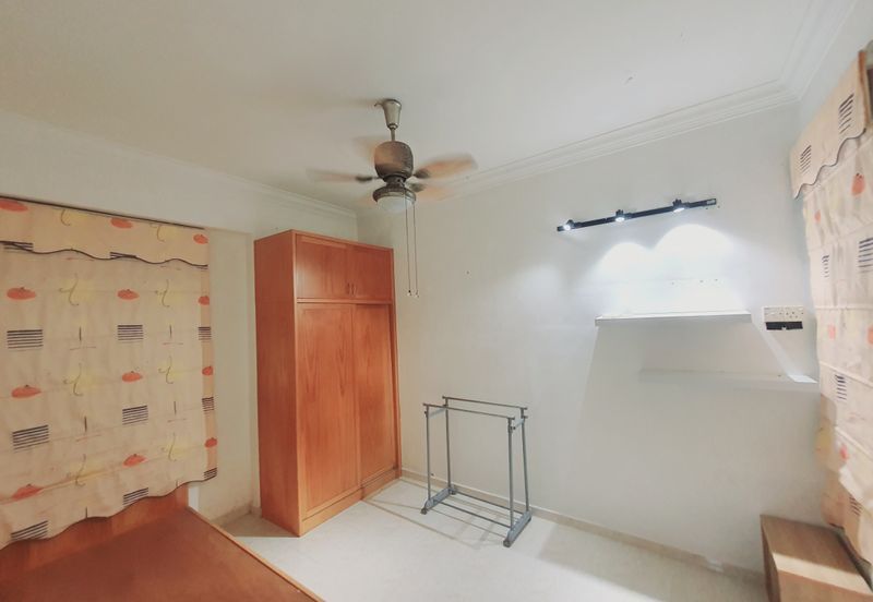 CHENG HEIGHTS CONDOMINIUM